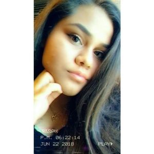 Meet your Posher, Itzel